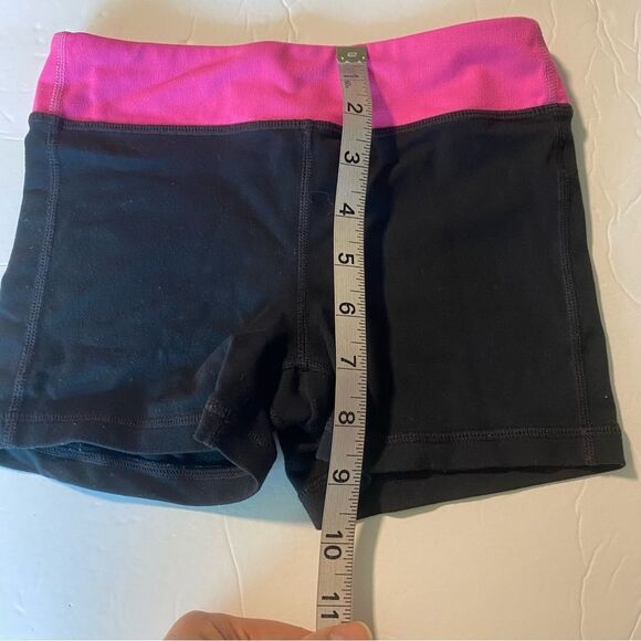 Athleta Girl 3" Shorts Dance gymnastics spandex 
 stretch bootie shorts S 7 - Picture 4 of 8